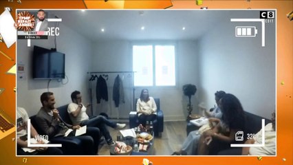 Les chroniqueurs filmés à leur insu dans les loges