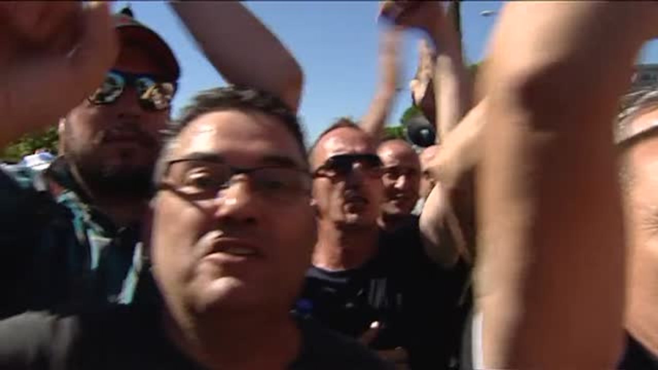 El conflicto del taxi mantiene el colapso en las principales ciudades españolas