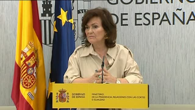 Carmen Calvo recrimina a Rivera y Casado que se alineen con políticas xenófobas