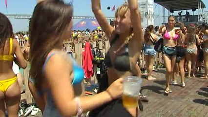 Arranca el Festival Arenal Sound en Burriana