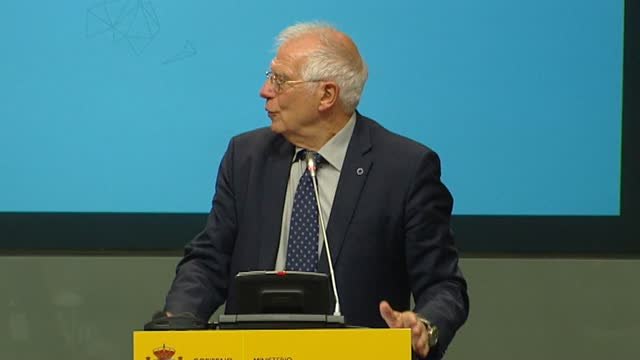 Borrell sobre la inmigración: 600 personas no son masivas