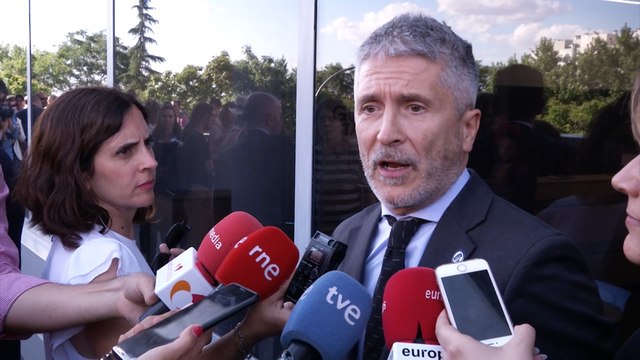 Marlaska llama al diálogo a los sindicatos policiales