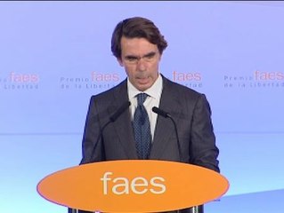 Aznar tacha a los nacionalismos y a Podemos de "agentes de destrucción"