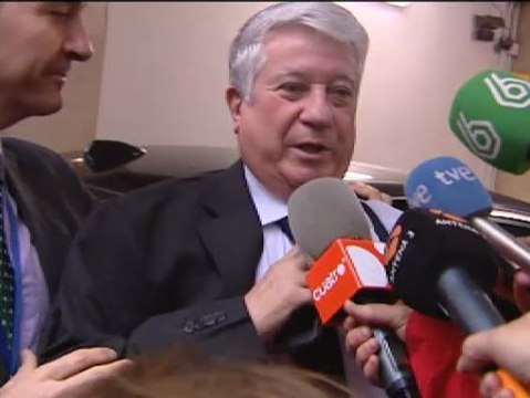 El presidente de la patronal de Madrid, Arturo Fernández, no dimitirá por el caso de las tarjetas 'opacas'