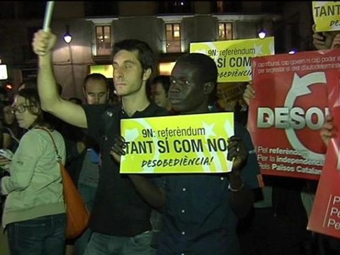 Mas asume que la consulta no se celebrará mientras el resto de independentistas llaman a la desobediencia