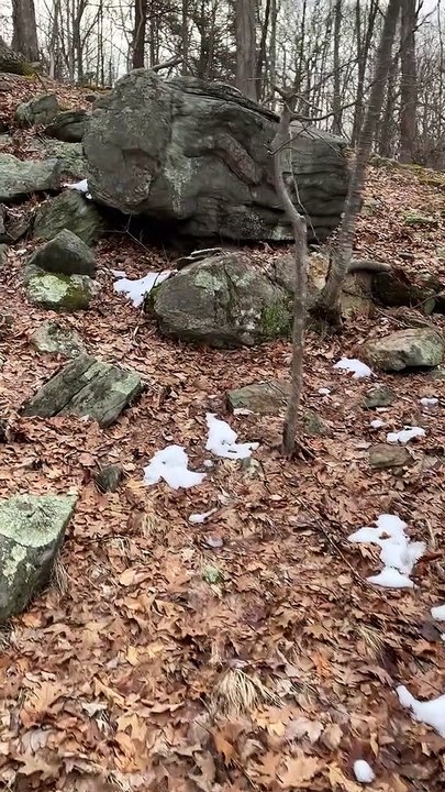 Brian Ghilliotti: Essex, CT: Finding More Features To The Essex/Deep River Lithic Alignment System