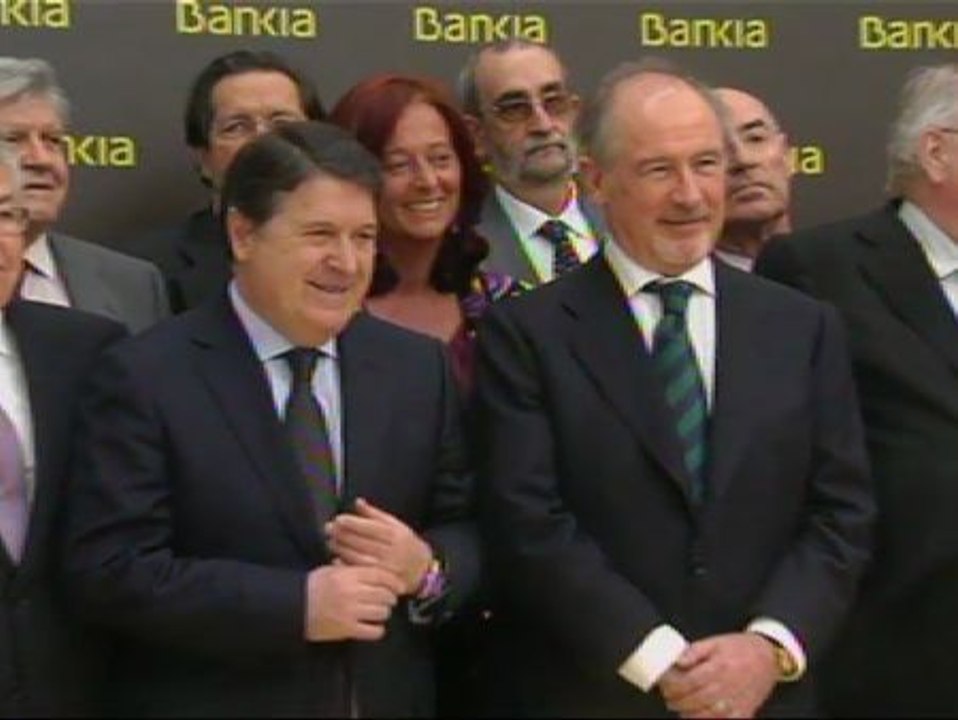 Dinero en efectivo, artículos religiosos o el pago del gimnasio figuran en los gastos de las tarjetas  "black"