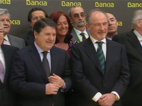 Dinero en efectivo, artículos religiosos o el pago del gimnasio figuran en los gastos de las tarjetas black