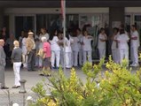 22 sanitarios del Hospital de Alcorcón que atendieron a Teresa, pendientes del termómetro