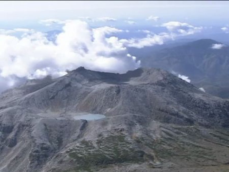 Sigue la búsqueda de los desaparecidos por el volcán