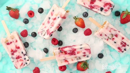 How to Make Yogurt & Granola Breakfast Pops