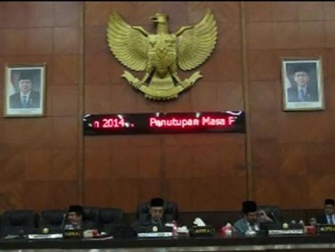 La región autónoma indonesia de Aceh aprueba una ley que castiga la homosexualidad con 100 latigazos