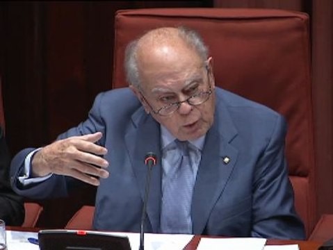 Pujol abronca a los diputados catalanes por liarlo todo