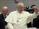 El Papa pide en Albania confianza mutua entre musulmanes y católicos