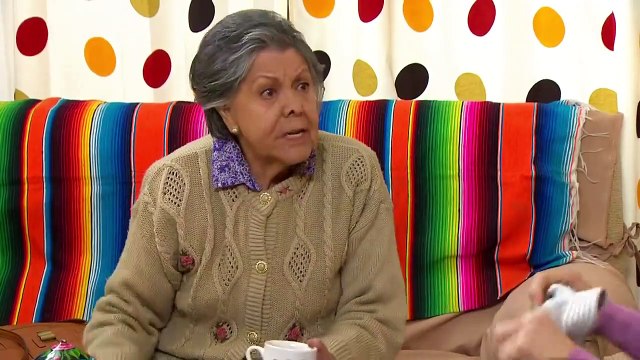 Lo Que Callamos Las Mujeres - La cruz de la violencia