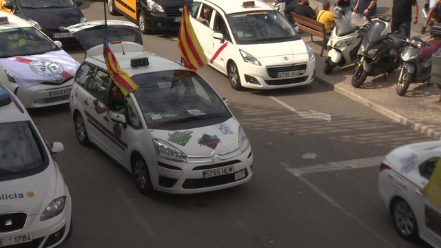 Comienza la huelga de taxis en Barcelona
