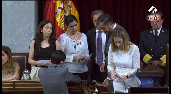 Rosa María Mateo no consigue el respaldo del Congreso