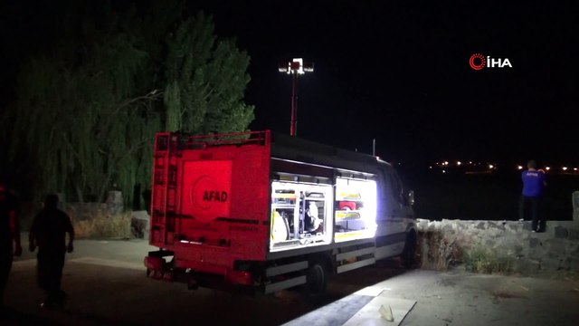 Dicle Nehrine düşen 16 yaşındaki genç akıntıya kapılarak kayboldu