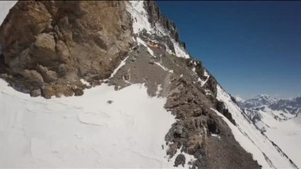 Un polaco es el primero en conseguir descender esquiando el K2