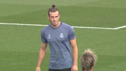 Gareth Bale vuelve a cancelar su boda