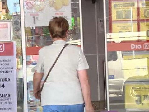 Denuncian el asalto a un supermercado por un grupo de okupas