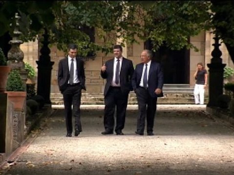 Grandes empresarios dan su último adiós a Emilio Botín