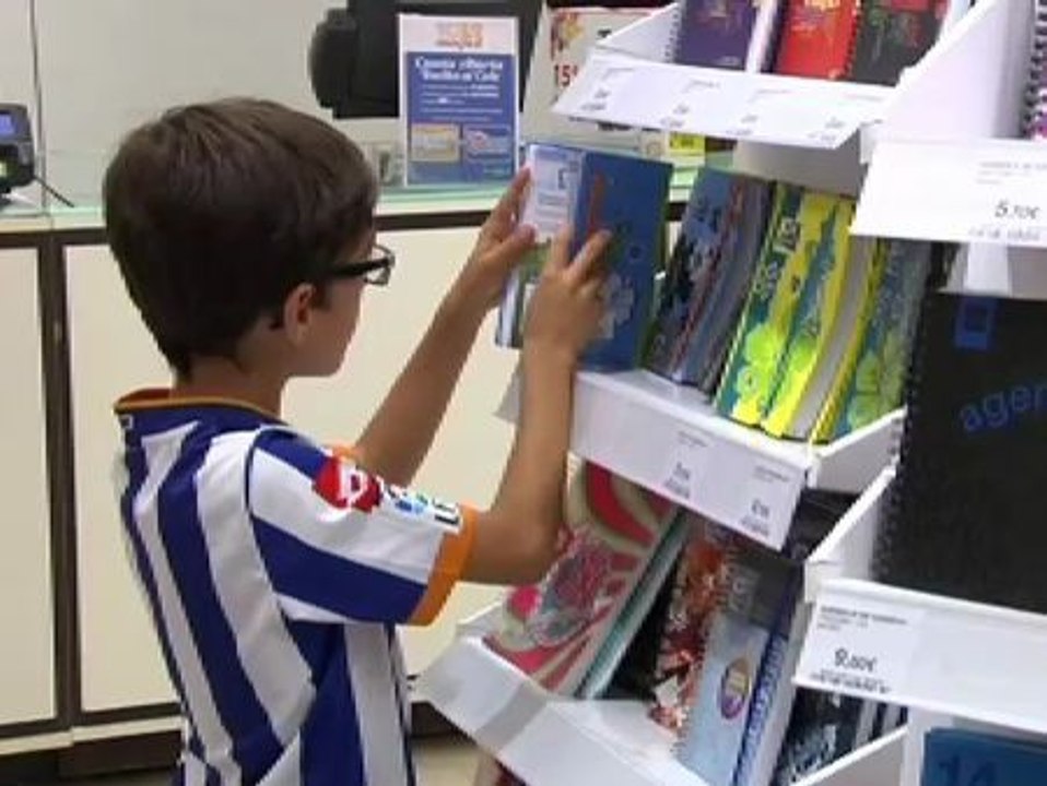 La aplicación de la nueva ley educativa este curso provoca que muchos manuales del año pasado ya no sirvan