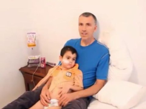 El hermano del niño británico localizado en Málaga asegura que el pequeño siempre ha estado bien cuidado