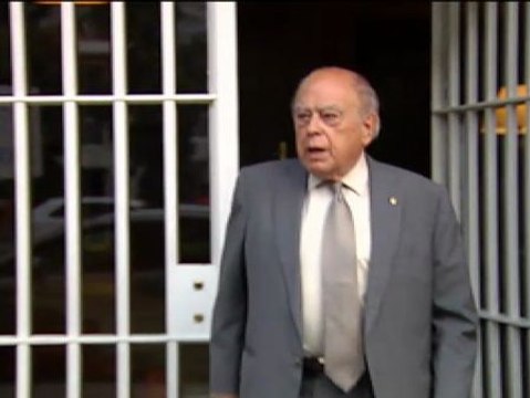 No tenéis vergüenza con estas palabras salían a la calle Pujol y su mujer