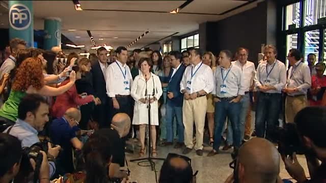 Vuelo de cuchillos entre Sáenz de Santamaría y Casado en la recta final de las primarias del PP