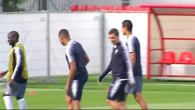 Francia entrena por última vez antes de la gran final del Mundial de Fútbol de Rusia