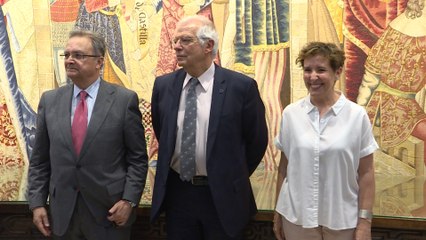 Borrell preside la toma de posesión de Aina Calvo