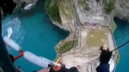 Rescatan a un belga de 17 años tras saltar desde un faro en Santoña