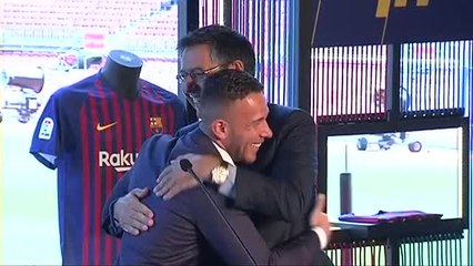 Arthur "muy feliz" de estar en el Barça