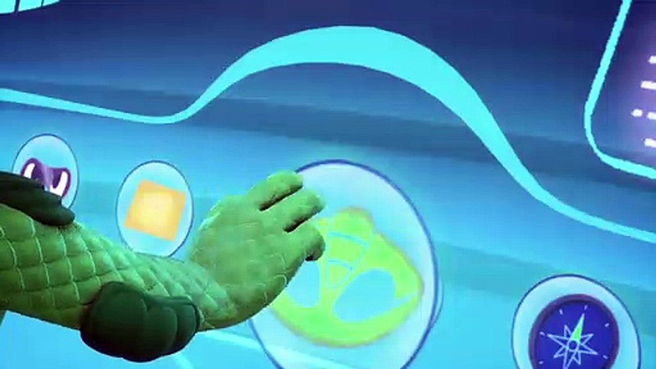 Pyjamasques - Découvre le Reptilo-Mobile de Gluglu!