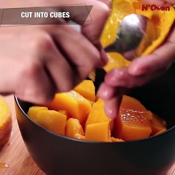 EGGLESS VANILLA SPONGE CAKE l FRESH MANGO FROSTING CAKE l WITHOUT OVEN