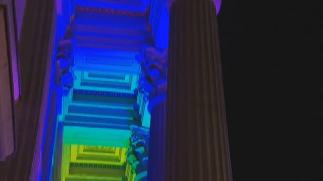 El Congreso se ilumina de manera especial para celebrar el Orgullo Gay