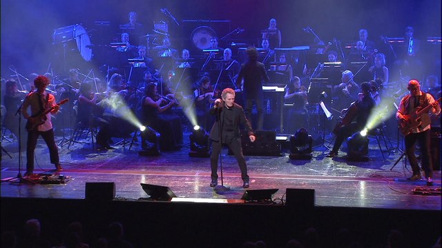 Miguel Ríos con la Orquesta Sinfónica en el Teatro Real