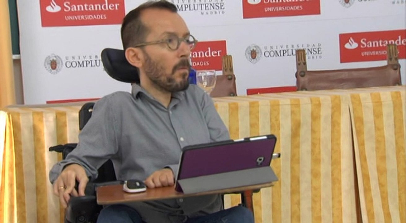 Echenique en los Cursos de Verano de la Complutense