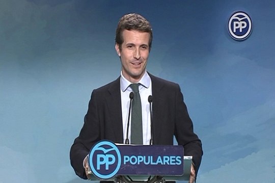 Casado competirá por la presidencia del PP en la segunda vuelta