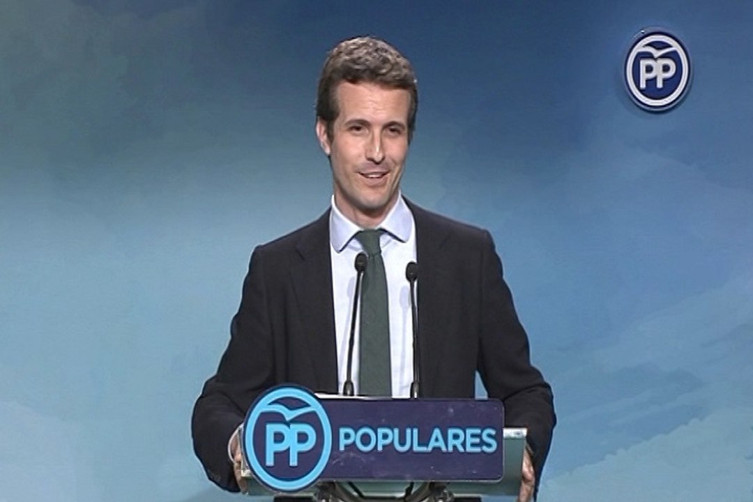 Casado competirá por la presidencia del PP en la segunda vuelta