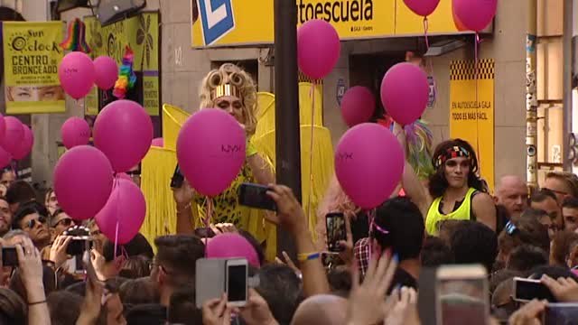 La tradicional carrera de tacones del Orgullo cumple 20 años