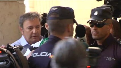 Antonio Manuel Guerrero da explicaciones sobre su presunto intento de renovar el pasaporte