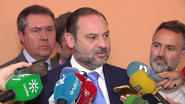 Fomento destaca el funcionamiento normal de los aeropuertos