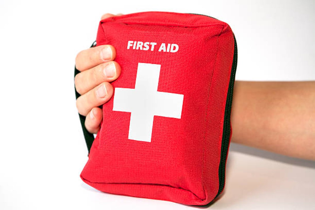 Der Erste-Hilfe-Kasten des Radfahrers