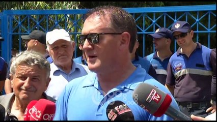 Nënkryetari i bashkisë Kamëz i drejtohet Lleshit:  Arresto Metën dhe ne tërhiqemi nga këtu