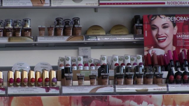 Dite e Re - Një vizitë tek...Iris Cosmetic me Dajana Shabanin
