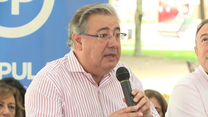 Zoido destaca "la buena raza política" de Cospedal