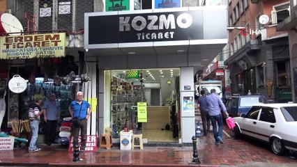 İş Yerinin Tanıtımı İçin Astığı Yazı Sayesinde Fenomen Oldu