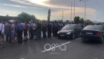 RTV Ora - Opozita bllokoi superstradën Lezhë-Shkodër, Rama shmang rrugën
